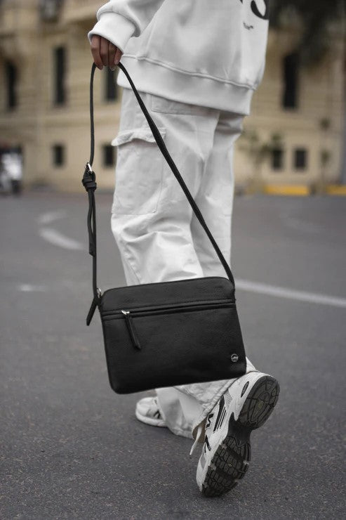 BLACK COOLEATHER BAG