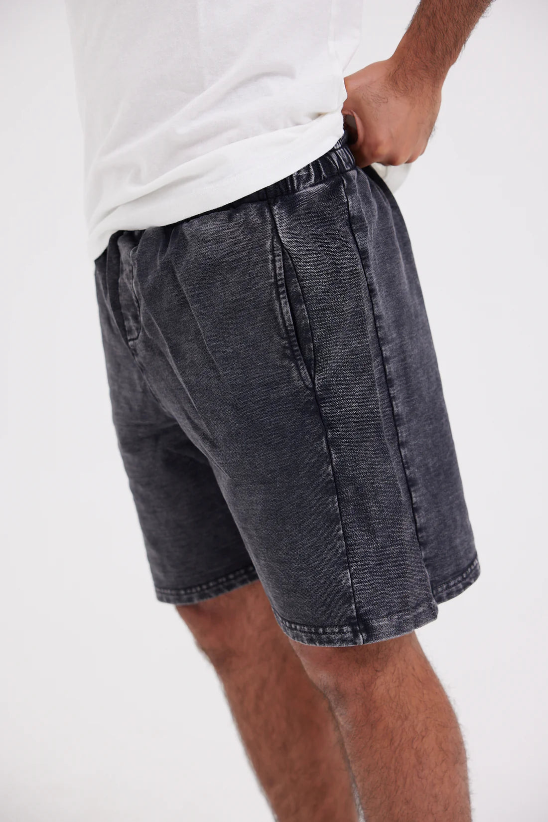 Washed Short Black