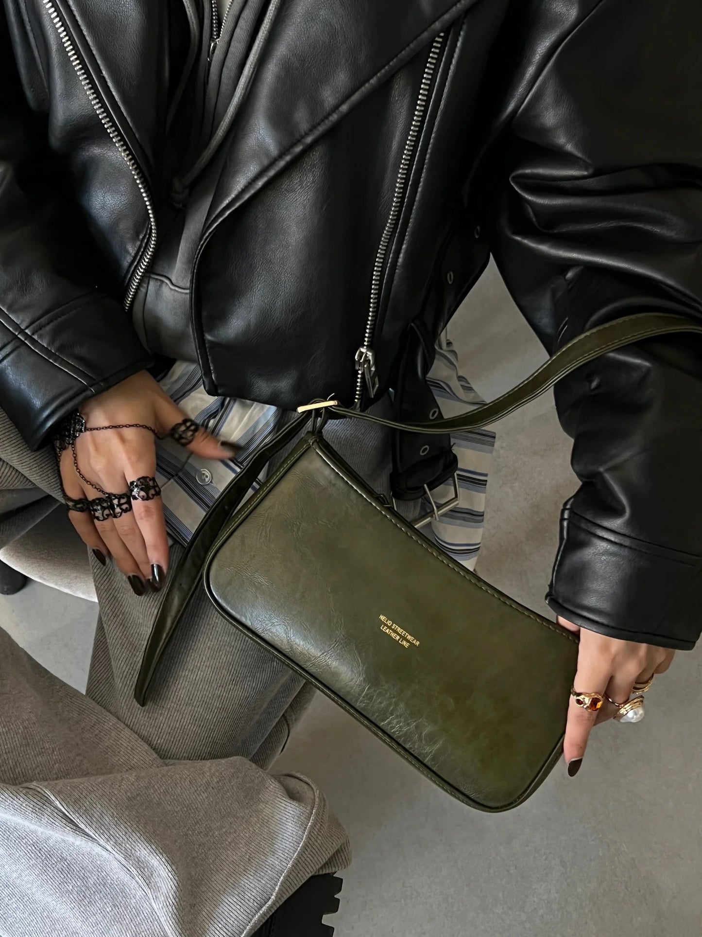 TOKEN BAG LEATHER