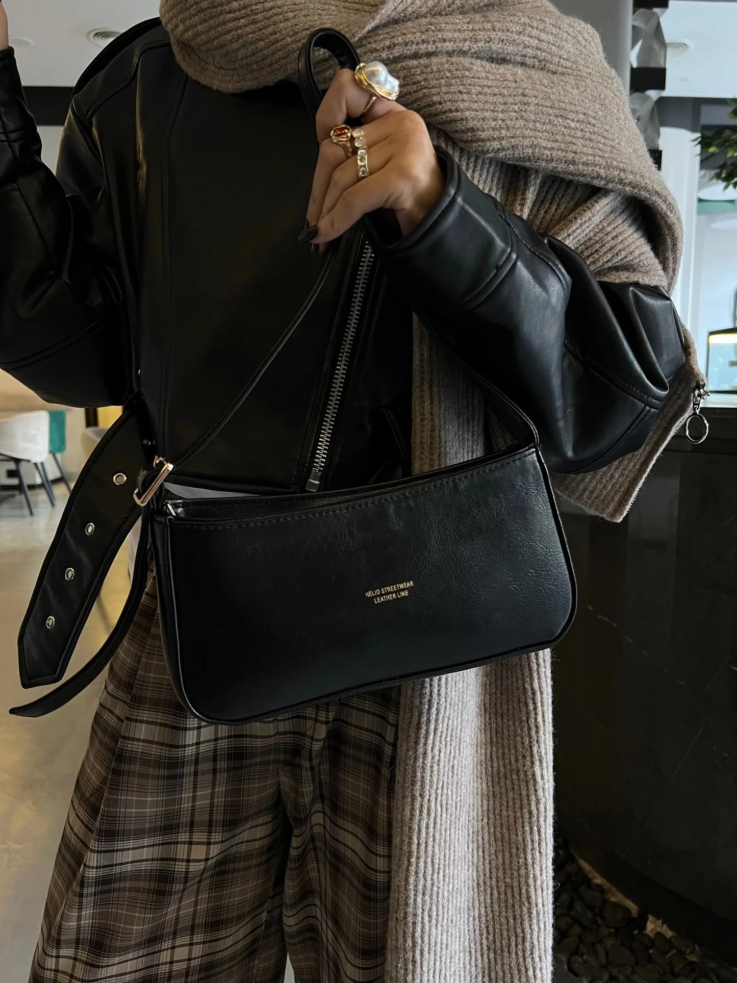 TOKEN BAG LEATHER